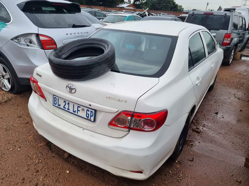 2011 TOYOTA COROLLA 1.3 PROFESSIONAL STRIPPING AS SPARES - Private Seller