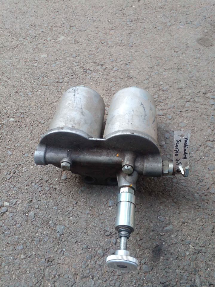 Mahindra Scorpio 2.5 Lift Pump - Private Seller