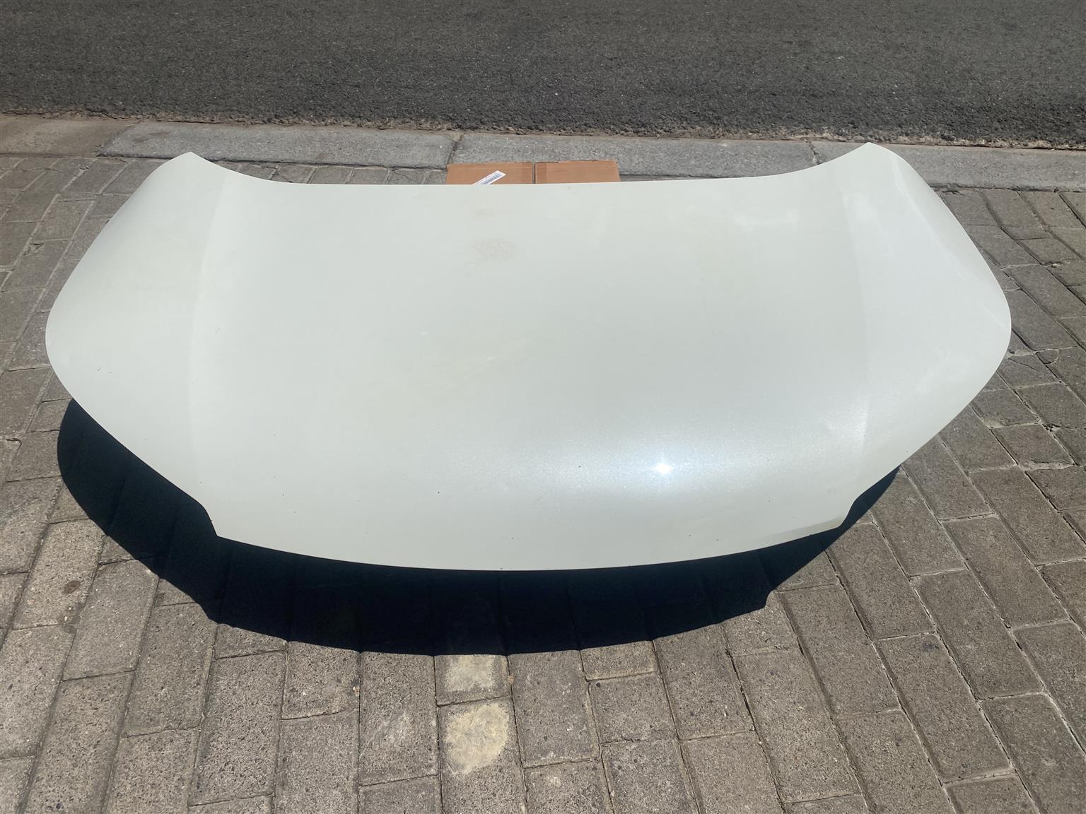 2014 HONDA CR-V BONNET HOOD FOR SALE. IN EXCELLENT CONDITION - Private Seller 2014 HONDA CR-V BONNET HOOD FOR SALE. IN EXCELLENT CONDITION - Private Seller