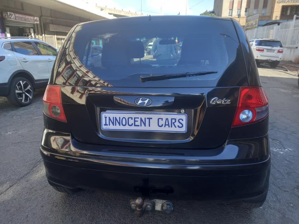 2006 HYUNDAI GETZ 1.6 PETROL, MANUAL TRANSMISSION, BLACK COLOUR
