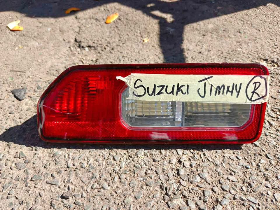 Suzuki Jimmy taillight right - Private Seller Suzuki Jimmy taillight right - Private Seller