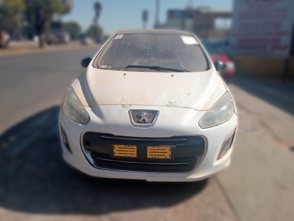 Front bumper for 2015 Peugeot 308 Gti - Private Seller Front bumper for 2015 Peugeot 308 Gti - Private Seller