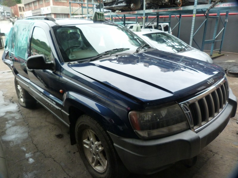 Jeep Grand Cherokee Laredo 4.7 V8 AT Navy - 2004 STRIPPING FOR SPARES - Private Seller Jeep Grand Cherokee Laredo 4.7 V8 AT Navy - 2004 STRIPPING FOR SPARES - Private Seller