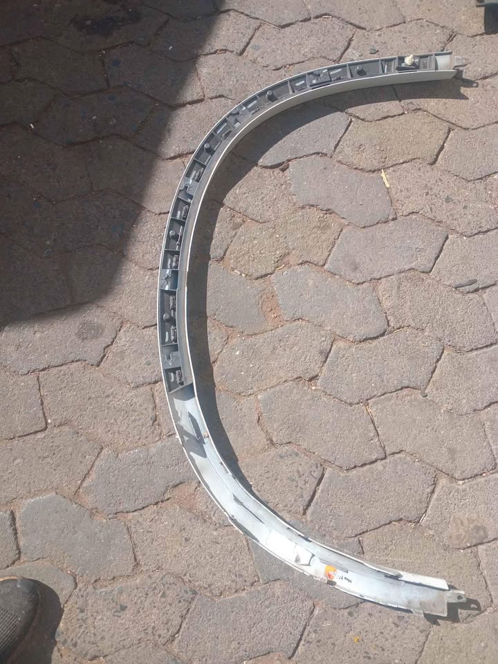 Bmw G05 front Right-side wheel arch - Private Seller Bmw G05 front Right-side wheel arch - Private Seller