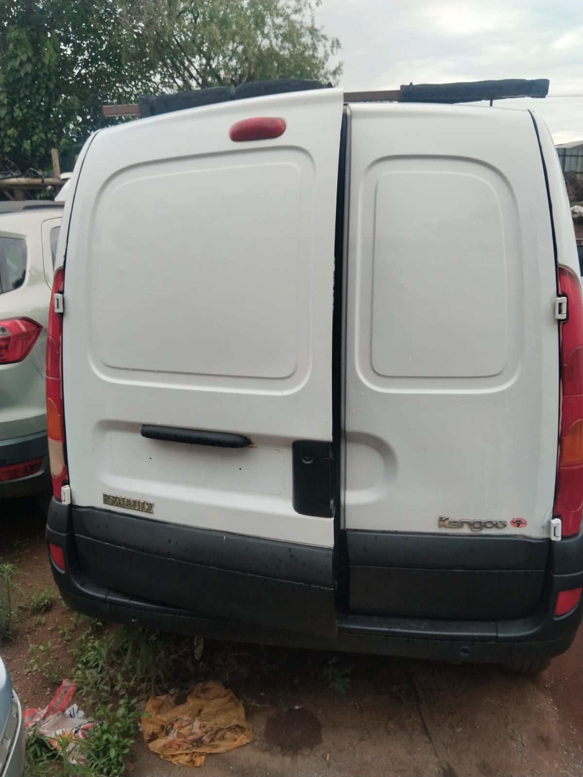 2004 Renault kangoo 1.4 FOR SALE - Private Seller 2004 Renault kangoo 1.4 FOR SALE - Private Seller