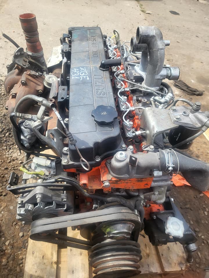 ISUZU 6HE1 ENGINE. EXCELLENT CONDITION.  REDUCED TO CLEAR - Private Seller