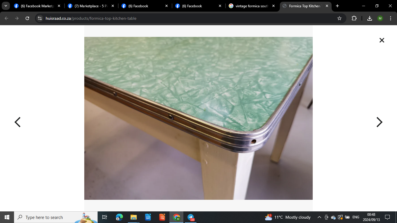 Looking for "vintage formica" kitchen table / countertop. contact me for offer. Looking for "vintage formica" kitchen table / countertop. contact me for offer.