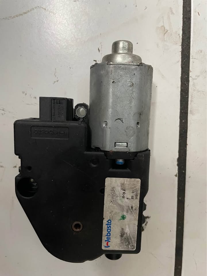 bmw 335i sun roof motor 1701848 OJ0010 - Private Seller