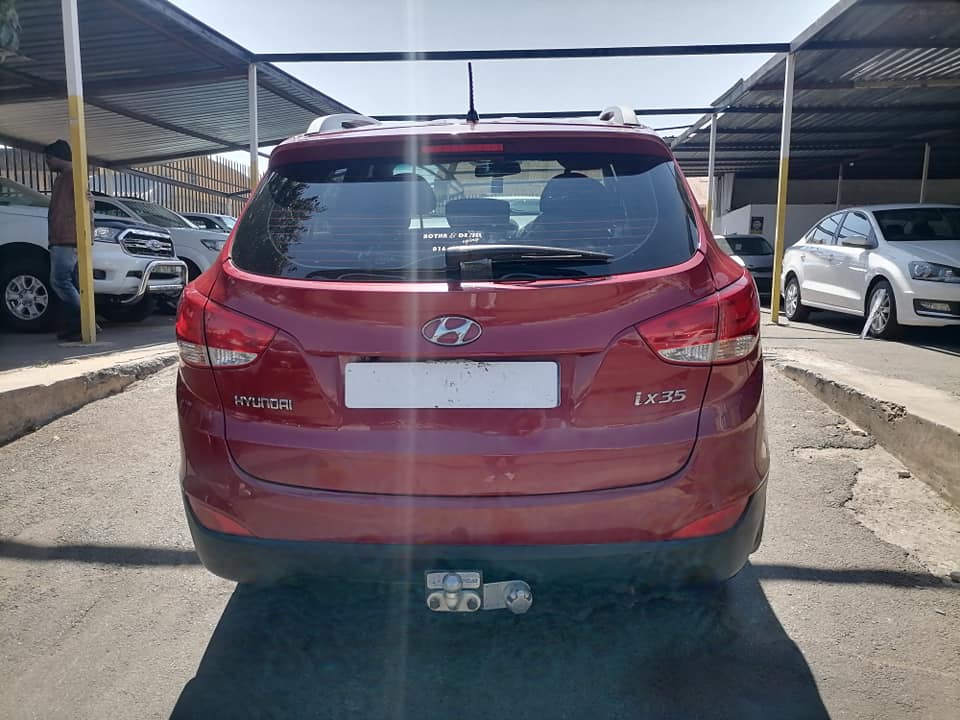 2014 Hyundai iX35 2.0 Automatic with a leather seat