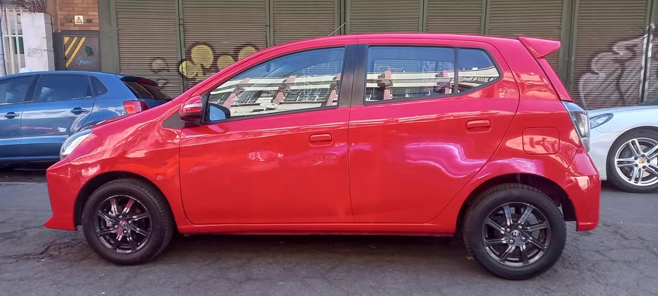 USED 2022 TOYOTA AYGA 1.0, MANUAL, RED COLOUR,