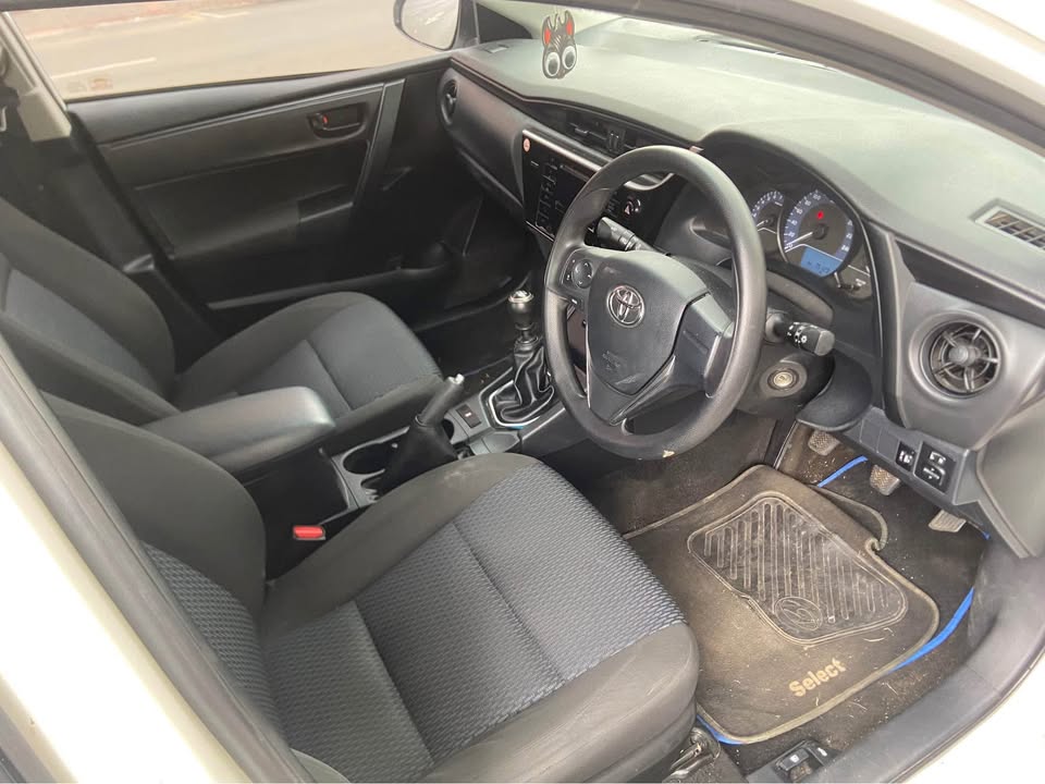 2020 Toyota Corolla Prestige 1.8 75000km Manual