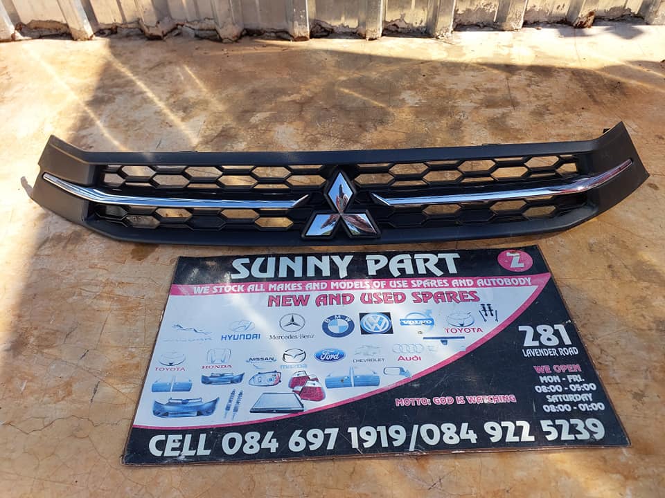 Mitsubishi ASX Grill - Private Seller Mitsubishi ASX Grill - Private Seller