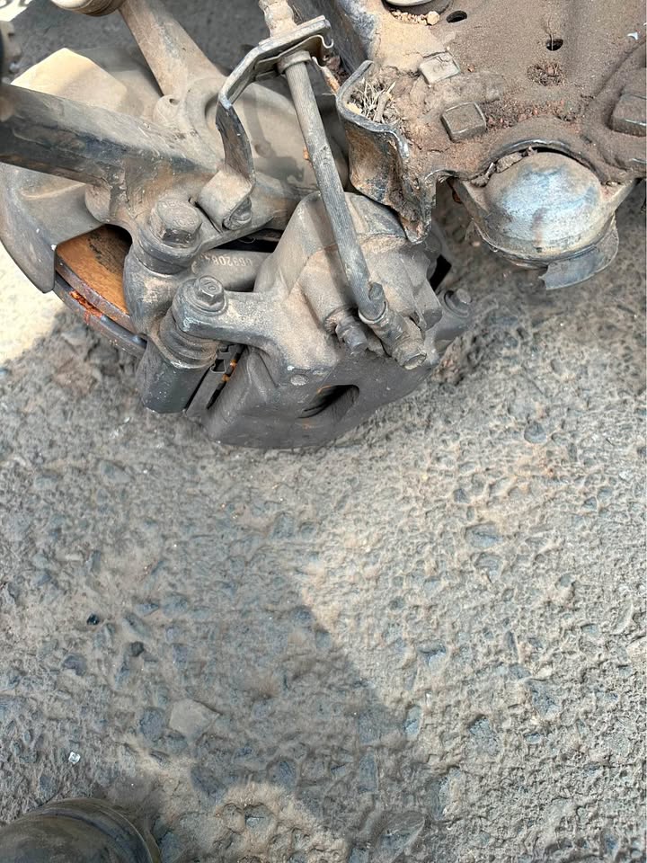 2005 Ford Ranger brake Callipers in Stock @Circle 7 Used Parts Call or WhatsApp - Private Seller 2005 Ford Ranger brake Callipers in Stock @Circle 7 Used Parts Call or WhatsApp - Private Seller