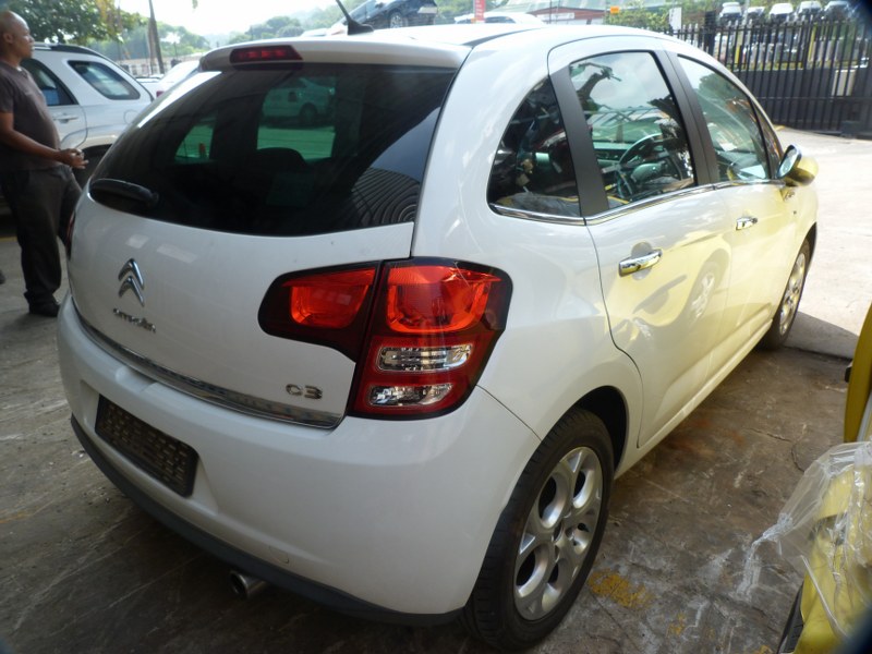 Citroen C3 1.6 VVT Manual White - 2010 STRIPPING FOR SPARES - Private Seller Citroen C3 1.6 VVT Manual White - 2010 STRIPPING FOR SPARES - Private Seller