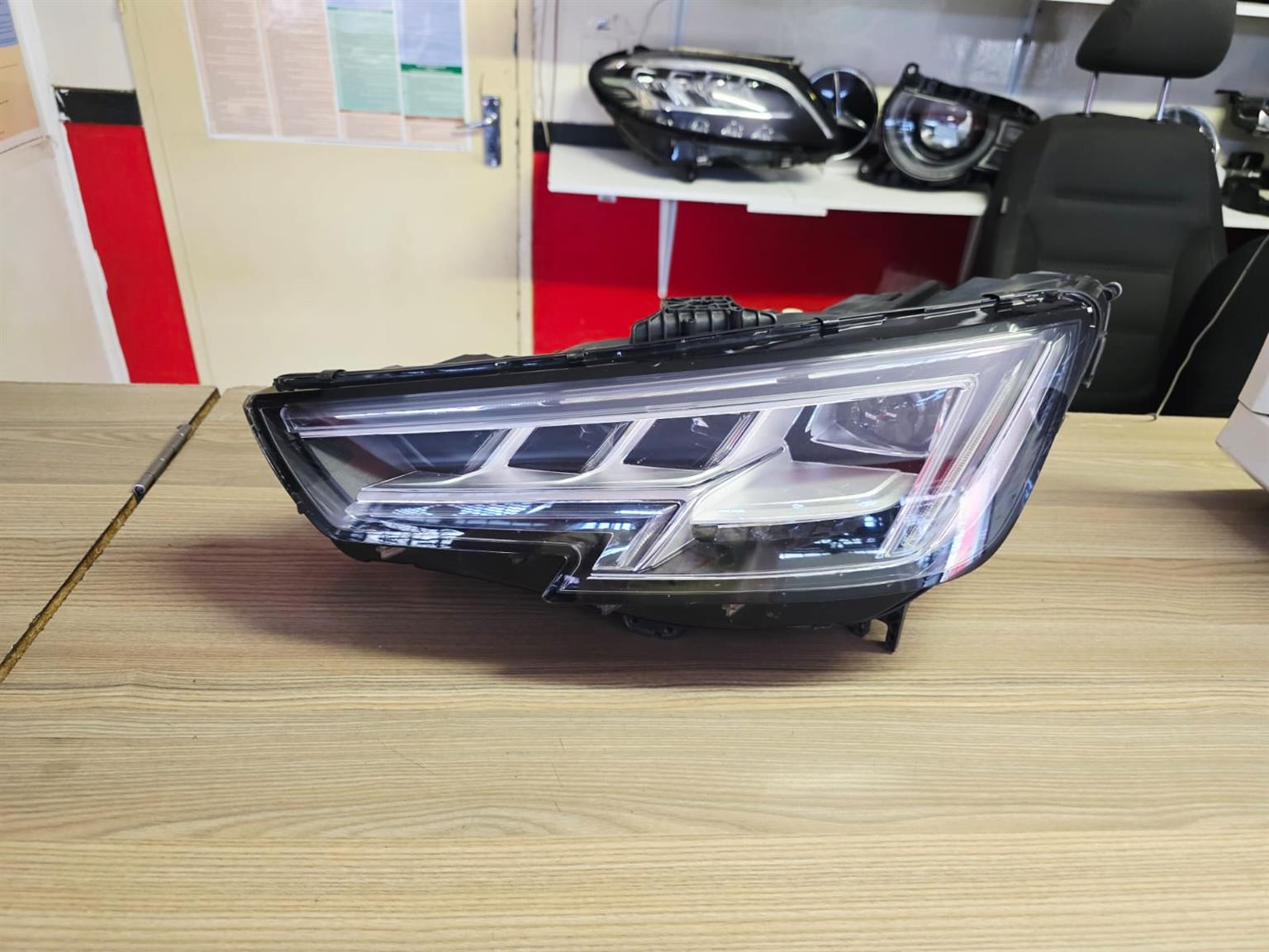 2019 AUDI A4 B9 FULL LED MATRIX HEADLIGHT FOR SALE IN A PRISTINE CONDITION - Private Seller 2019 AUDI A4 B9 FULL LED MATRIX HEADLIGHT FOR SALE IN A PRISTINE CONDITION - Private Seller