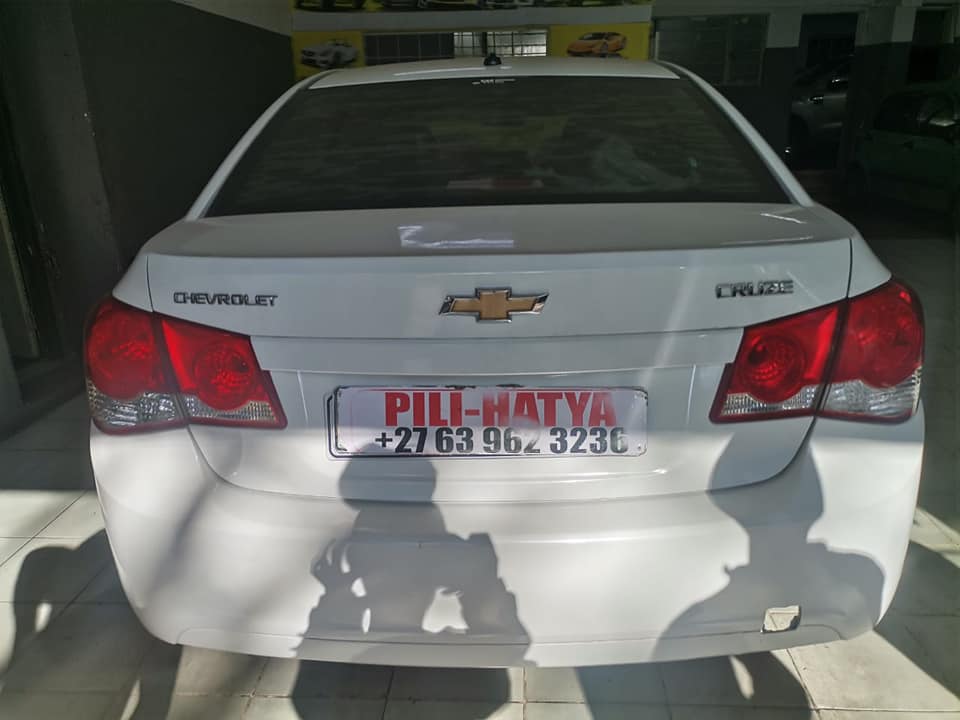 2011 CHEVROLET CRUZE 1.6 SEDAN MANUAL