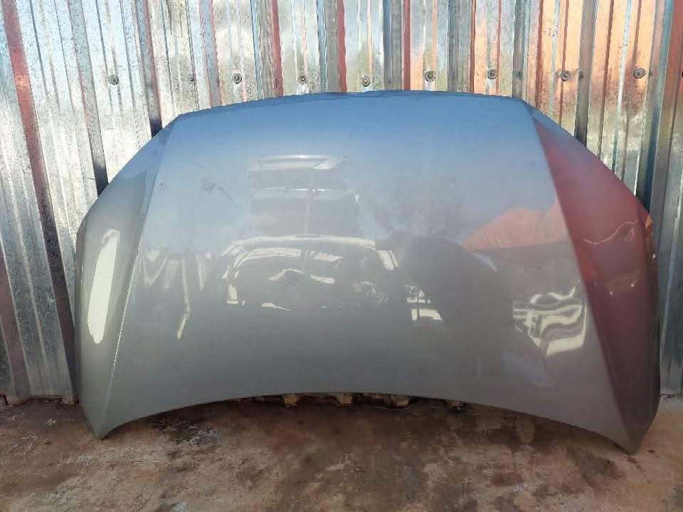 Toyota Urban Cruiser Bonnet