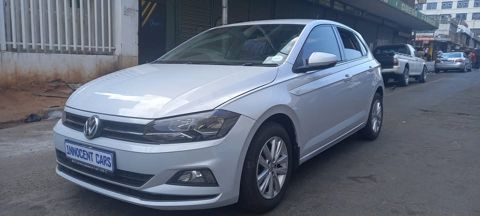 2019 VW POLO 8 RLINE 1.0 ENGINE, AUTOMATIC, WHITE COLOUR, MILEAGE