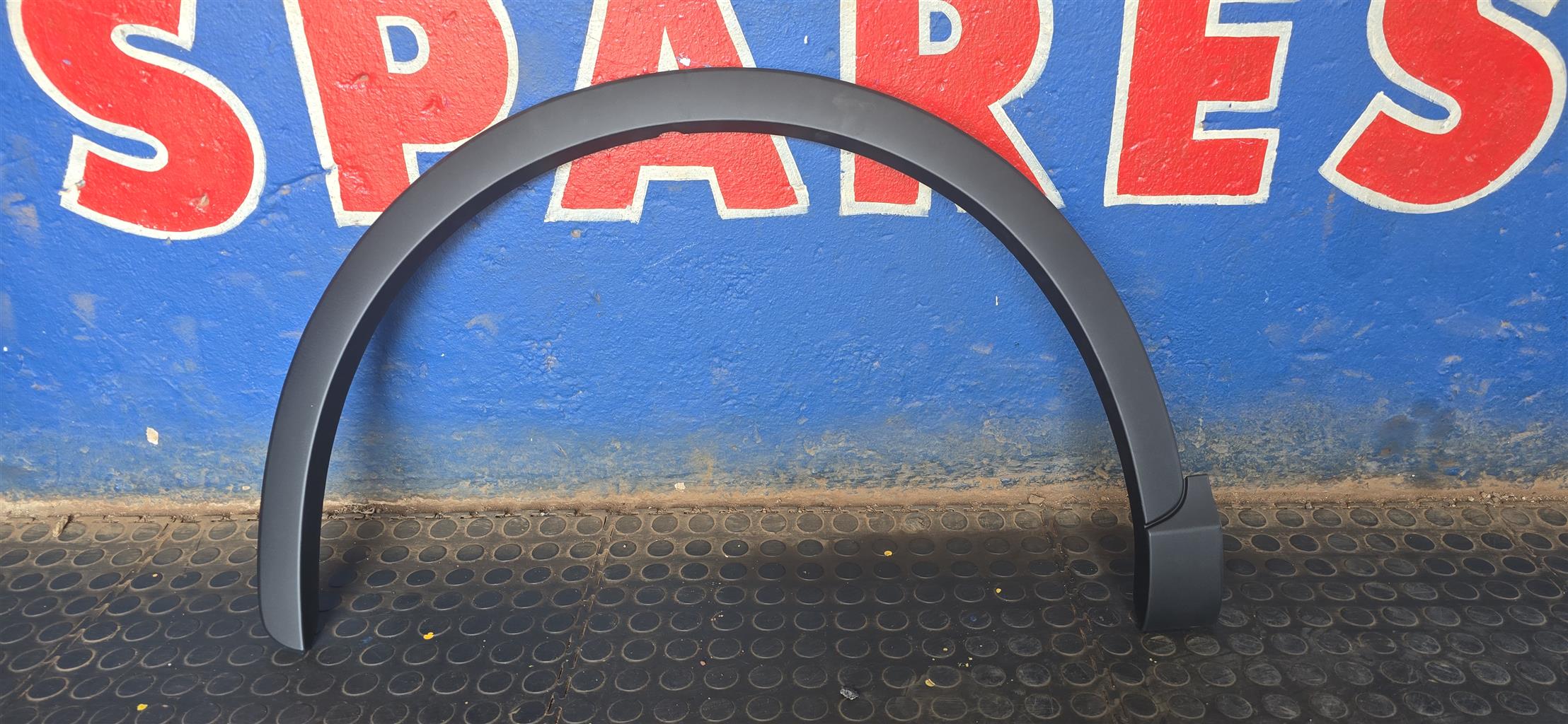 New stock arrivals audi q3 12-19 front fender arch mouldings - Private Seller New stock arrivals audi q3 12-19 front fender arch mouldings - Private Seller