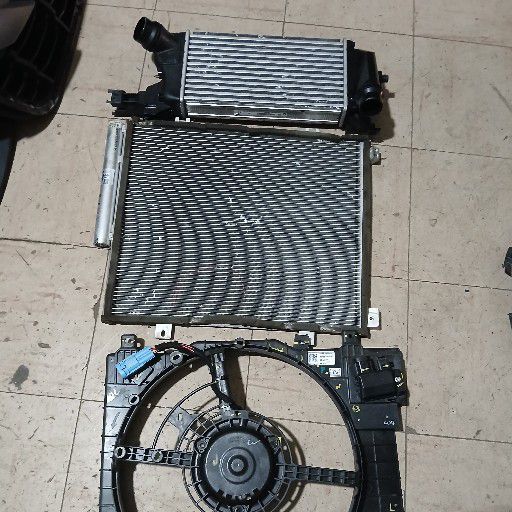 Nissan magnite intercooler condenser fan Cowling - Private Seller Nissan magnite intercooler condenser fan Cowling - Private Seller