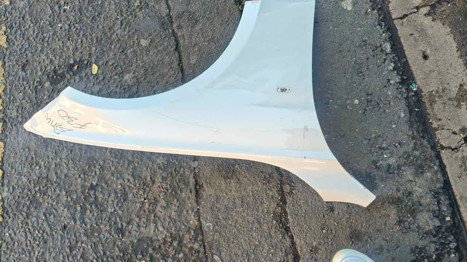 BMW F30 right fender - Private Seller BMW F30 right fender - Private Seller