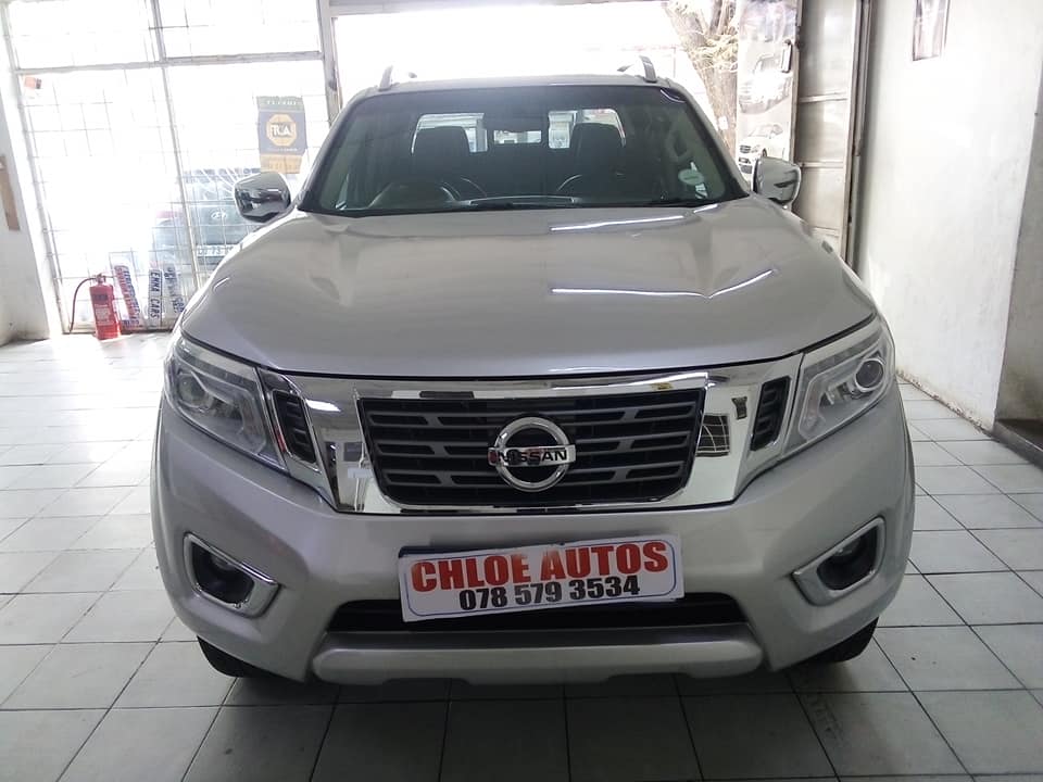2018 NISSAN NAVARA 2.3 4X4 DOUBLE CAB AUTOMATIC DIESEL SILVER LEATHER TOWBAR REVERSE SENSOR