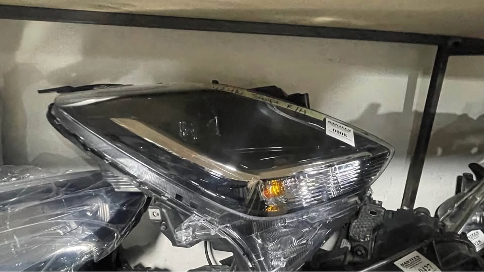 Suzuki Swift LED HEADLIGHT - Private Seller Suzuki Swift LED HEADLIGHT - Private Seller