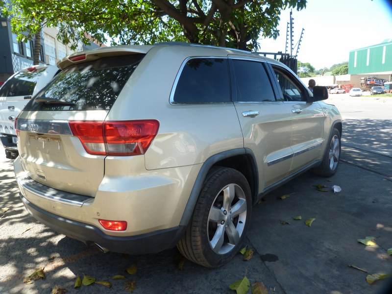 Jeep Grand Cherokee 3.6 4X4 AT Gold - 2011 SPARESBOYZ STRIPPING FOR SPARES - Private Seller Jeep Grand Cherokee 3.6 4X4 AT Gold - 2011 SPARESBOYZ STRIPPING FOR SPARES - Private Seller