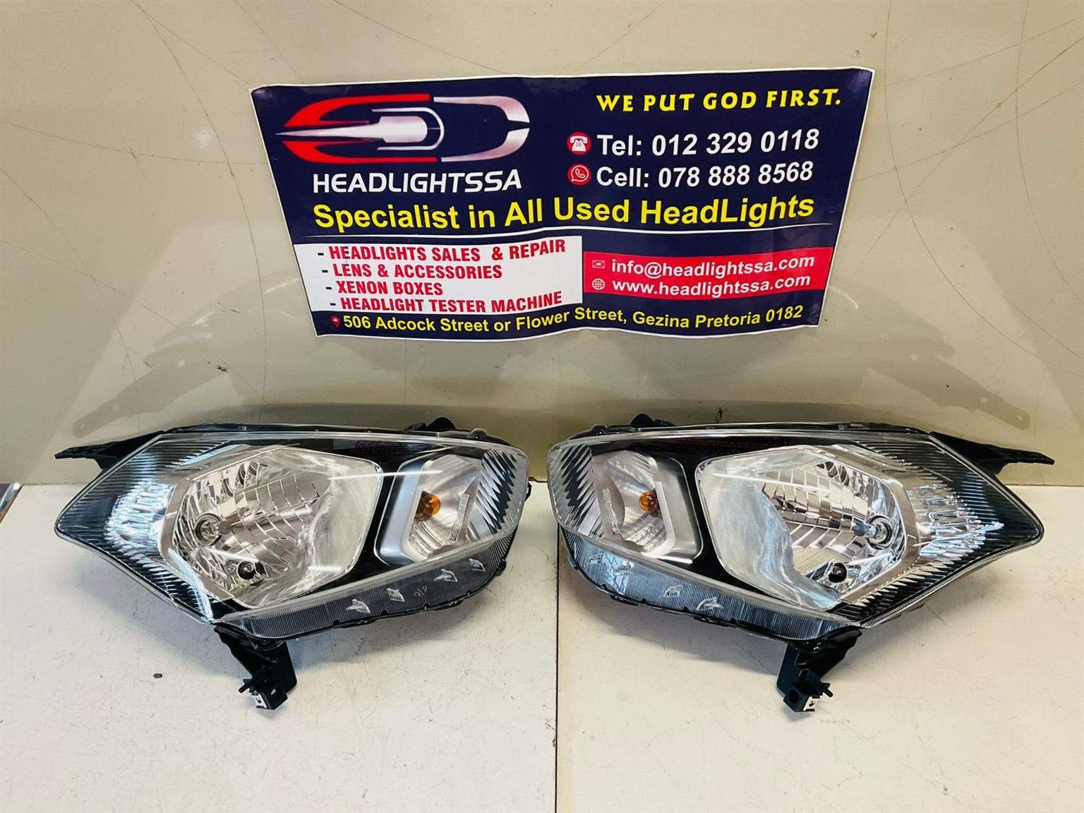 Datsun go left and right side standard headlights - Private Seller Datsun go left and right side standard headlights - Private Seller