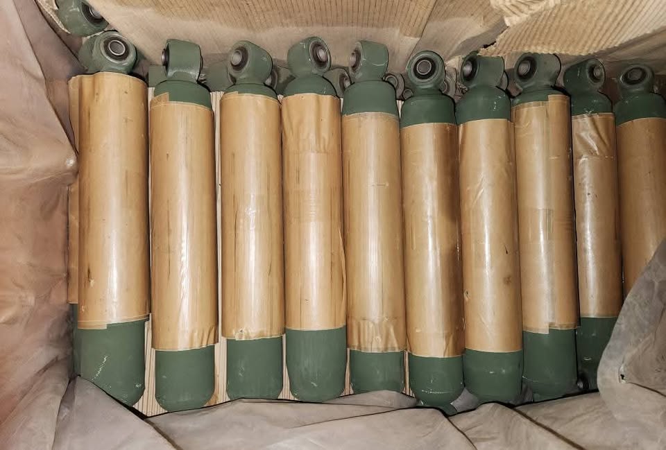 Expedition Vehicle Shock absorbers
