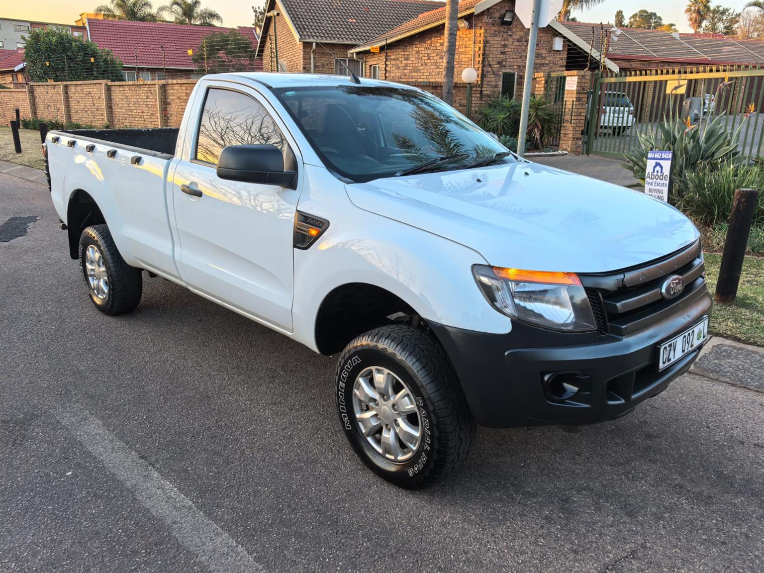 BARGAIN FORD RANGER HI RIDER2015 MODEL | Junk Mail Marketplace