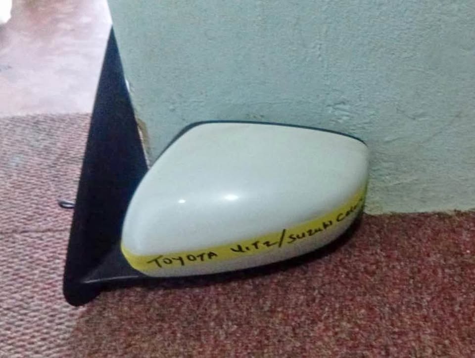 Toyota Vitz/ Suzuki Celerio Side mirror Leftside Call or dm - Private Seller Toyota Vitz/ Suzuki Celerio Side mirror Leftside Call or dm - Private Seller