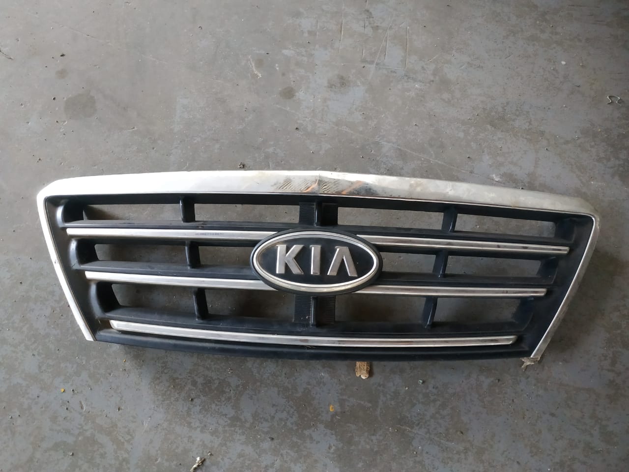 2008 Onwards Kia sportage front grill for sale - Private Seller 2008 Onwards Kia sportage front grill for sale - Private Seller