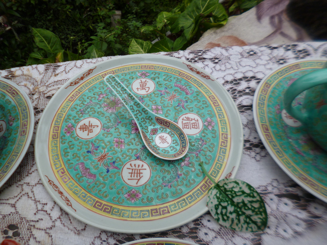 48 Piece Vintage Chinese Tea Set