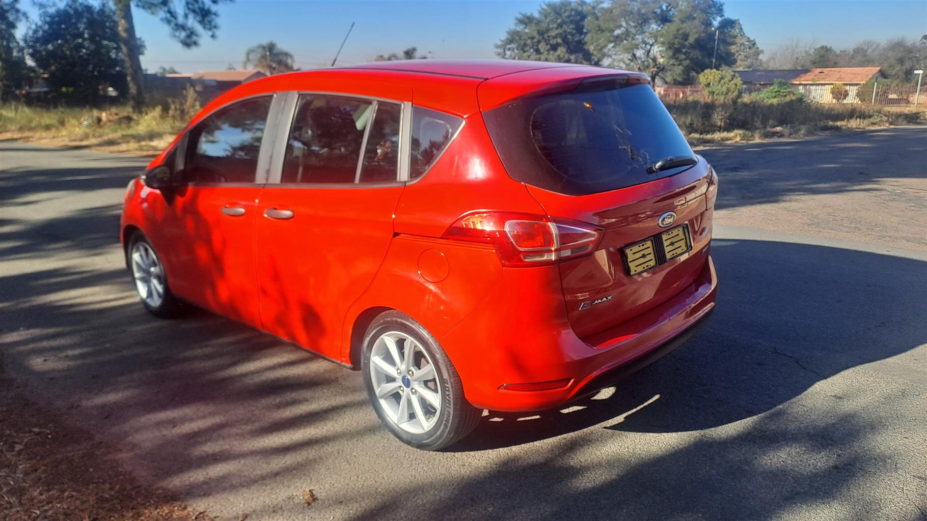 b max suv for sale running order