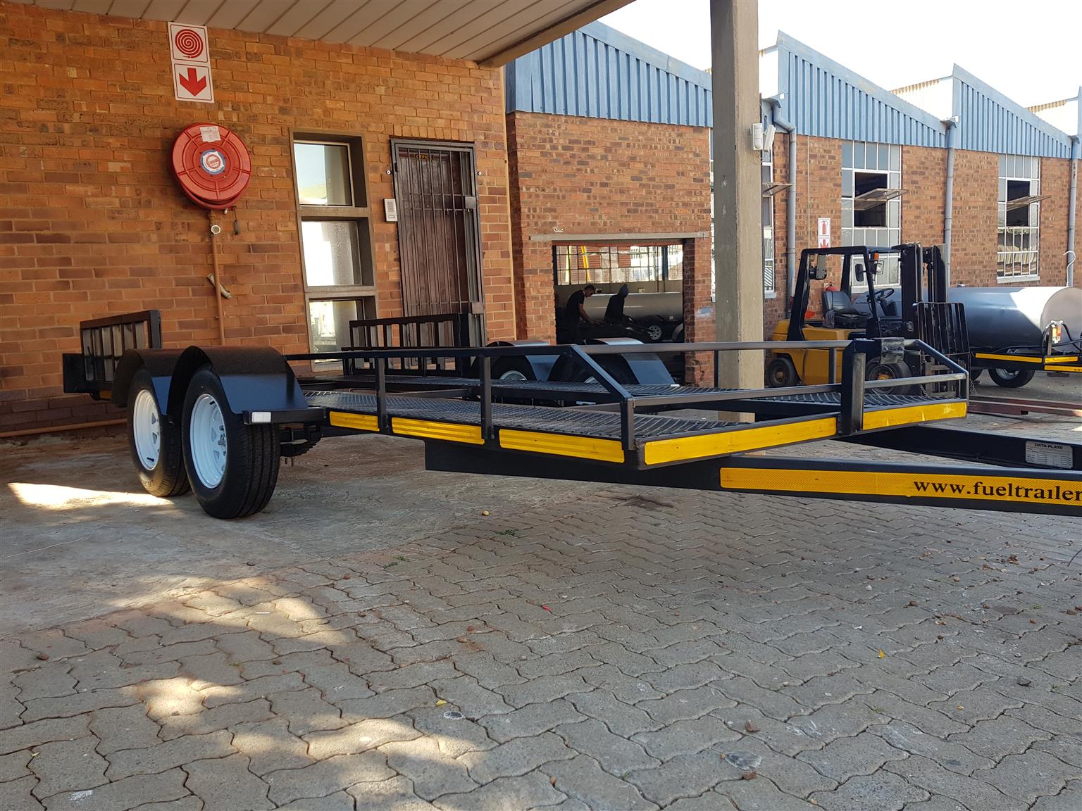 Car trailers Junk Mail