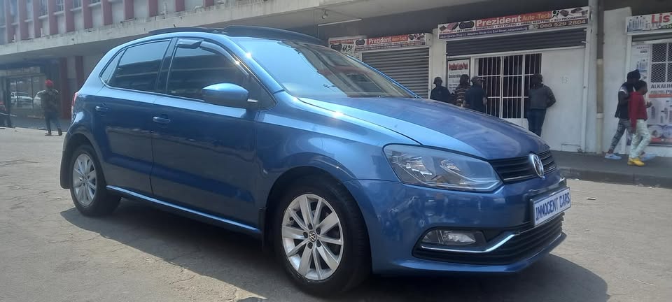 2014 VW POLO TSI 1.2, MANUAL TRANSMISSION, BLUE COLOUR, 76000KM