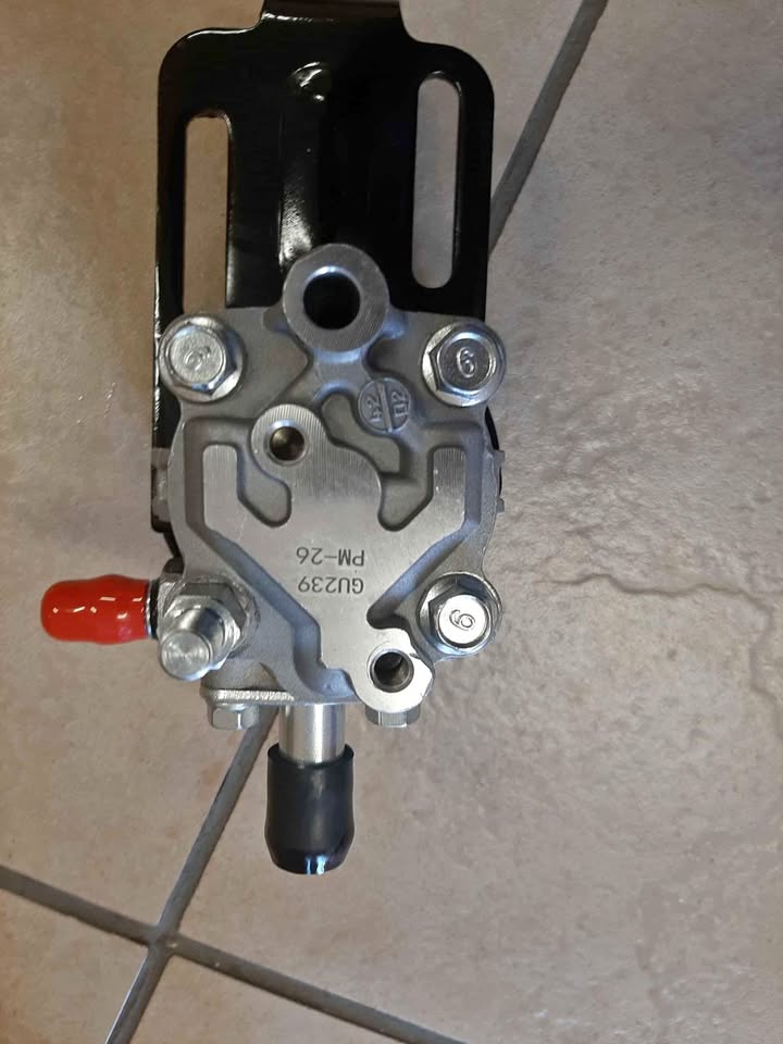 ISUZU Kb250/Kb280 POWER STEERING PUMP. BRAND NEW. FOR VARIOUS OTHER CARS TOO. - Private Seller