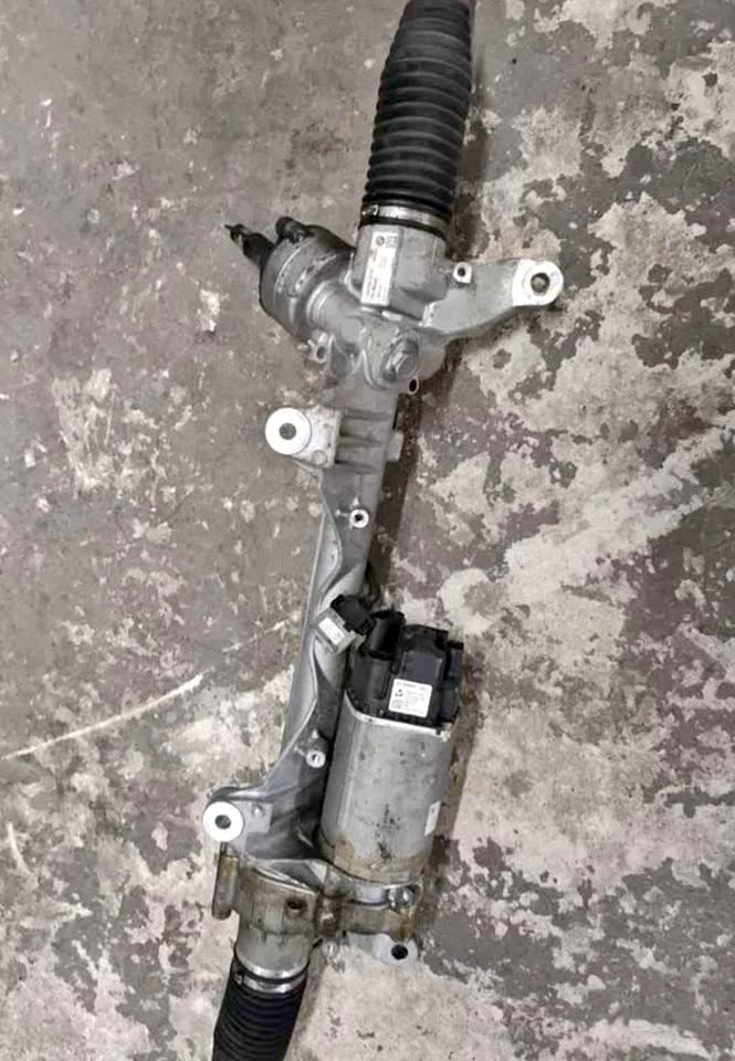 Bmw G30 G31 5 series Steering rack - Private Seller Bmw G30 G31 5 series Steering rack - Private Seller