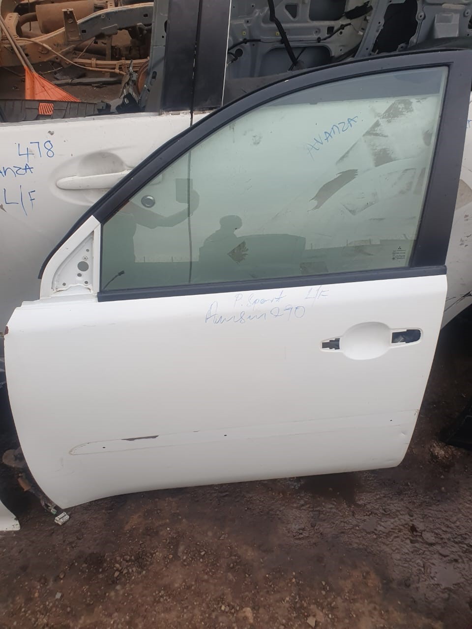 2008 Mitsubishi Triton Replacement Car Door for Sale (Second-Hand) white - Private Seller 2008 Mitsubishi Triton Replacement Car Door for Sale (Second-Hand) white - Private Seller