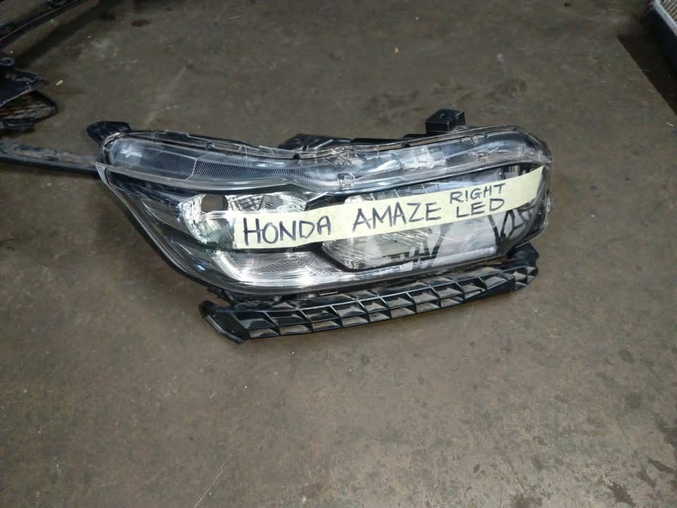 Honda Amaze Right LED headlight - Private Seller