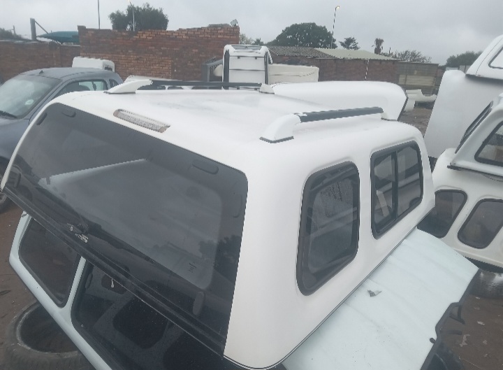 Toyota Hilux GD6 Extended Cab Canopy 2016 - Private Seller