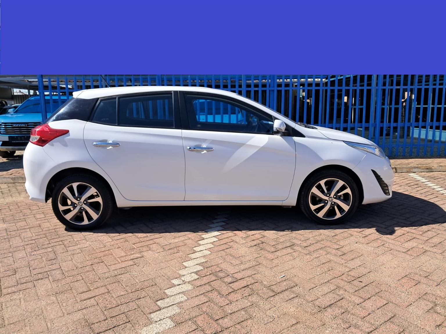 2020 Toyota Yaris XS cvt