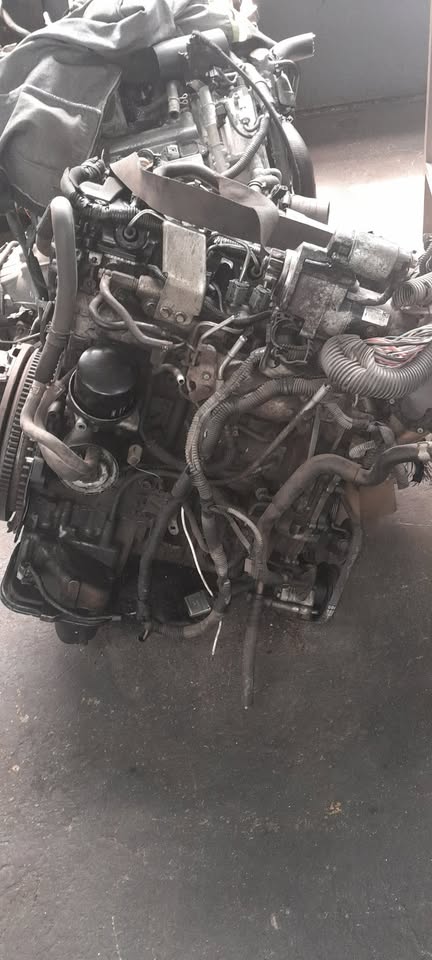 NISSAN NAVARA 2.5 TDI ENGINE FOR SALE (ZANE AZAAD) - Private Seller
