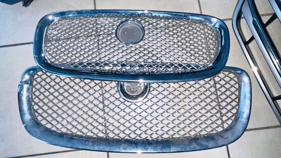 Jaguar XF grill - Private Seller Jaguar XF grill - Private Seller
