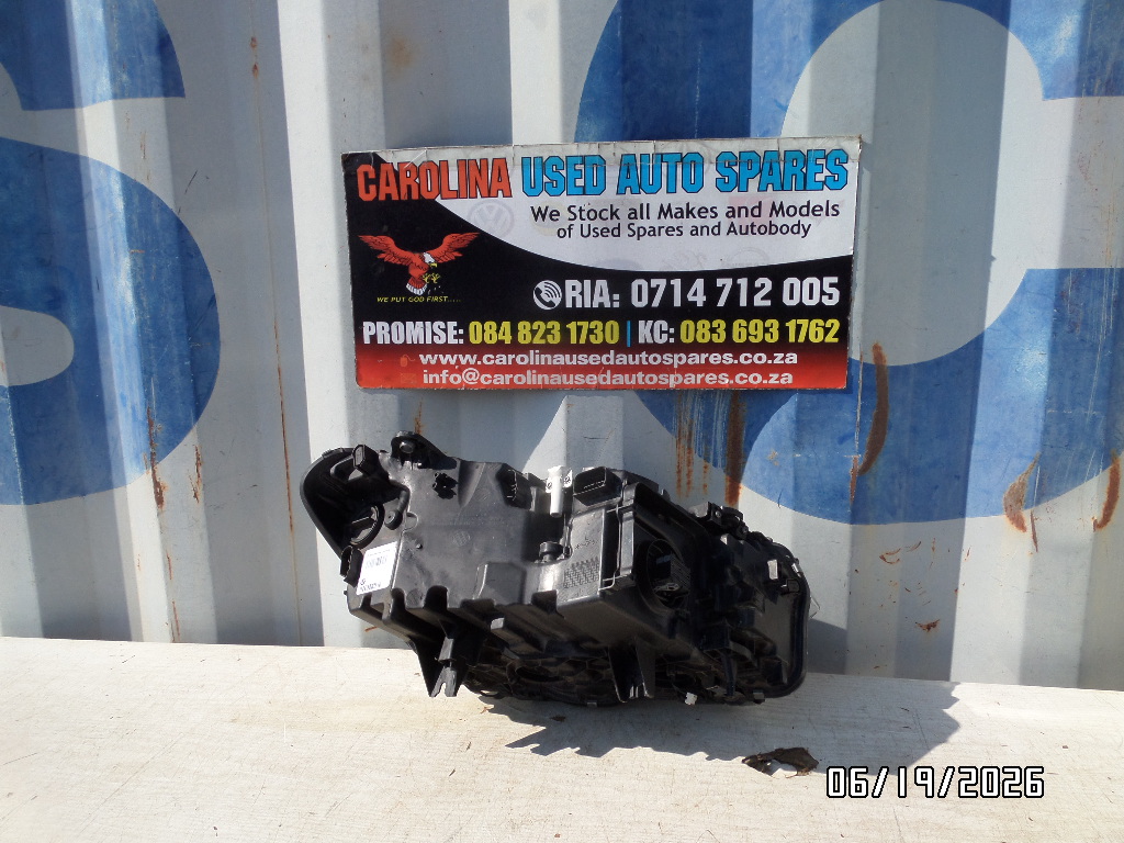 BMW X3 G01 left side LED xenon headlight with AFS (2018-2021) - Private Seller BMW X3 G01 left side LED xenon headlight with AFS (2018-2021) - Private Seller