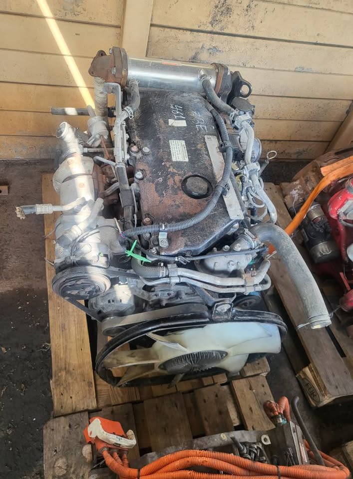 ISUZU 4HK1 ENGINE  EXCELLENT CONDITION   LIKE NEW - Private Seller