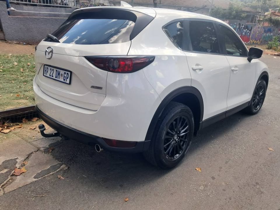 Mazda CX5 Skyactive 2.0 Automatic white in colour 2018 for sale