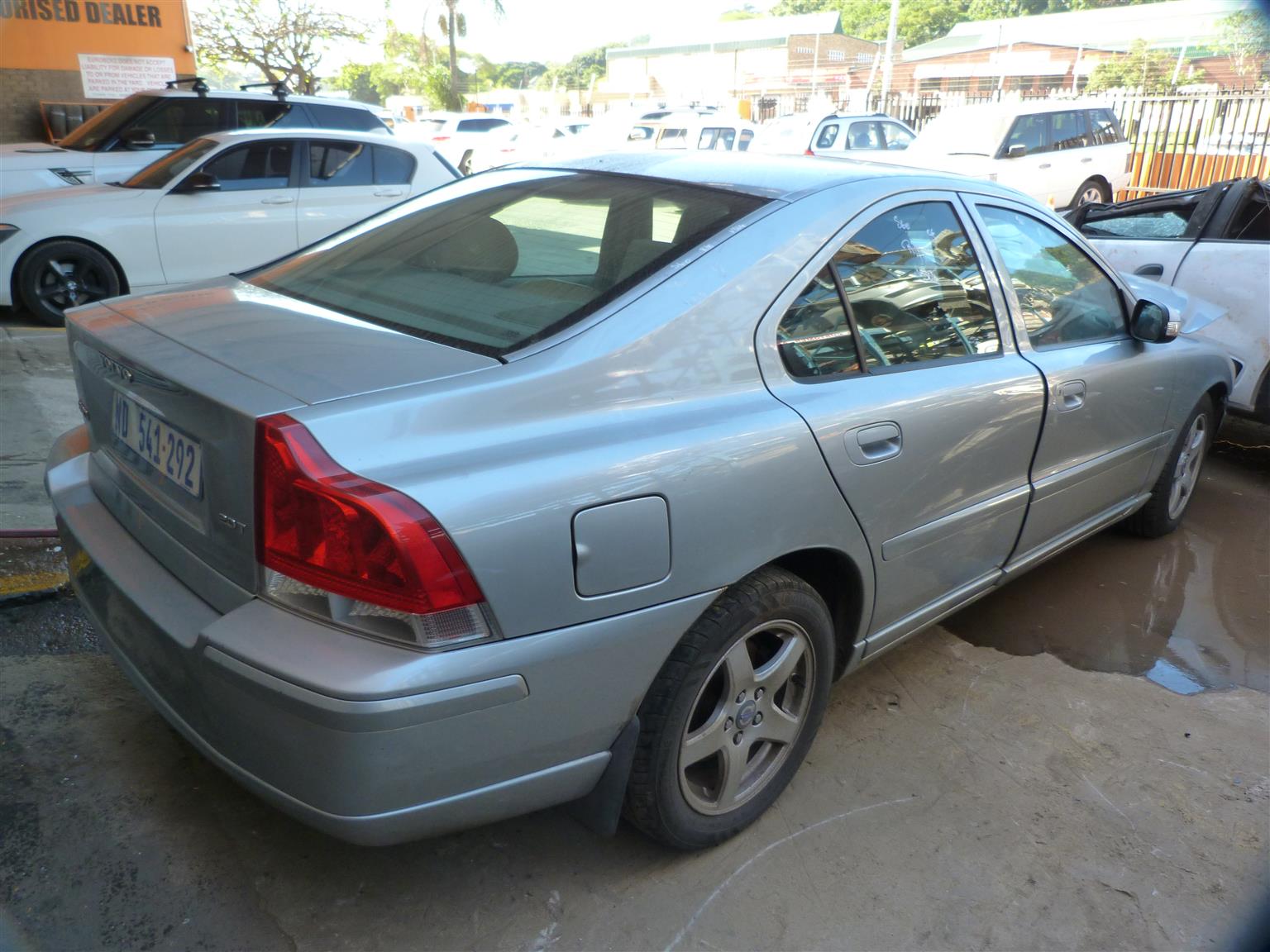 Volvo S60 2.0 AT - 2006 - Private Seller Volvo S60 2.0 AT - 2006 - Private Seller