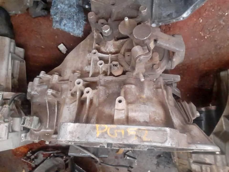 Kia Picanto and HYUNDAI i10 1.0 Gearbox available